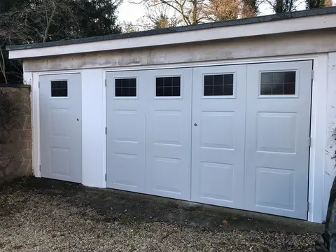 Select Garage Doors Georgian Style Single Skin (Grantham)